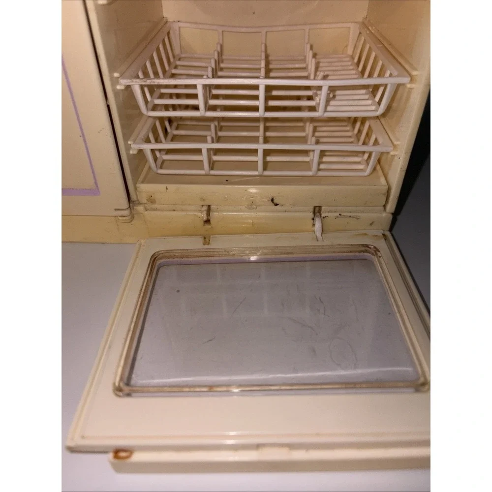 Vintage 1996 Tyco Kitchen Littles Deluxe Kitchen Center with Some Food